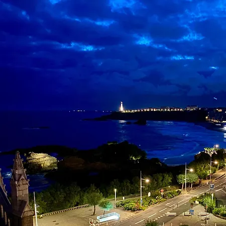 Magnifique Loft Au-dessus De L'ocean, Place De Parking 公寓 *