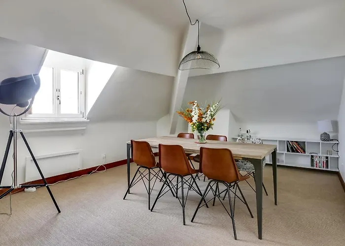 Magnifique Loft Au-dessus De L'ocean, Place De Parking 公寓